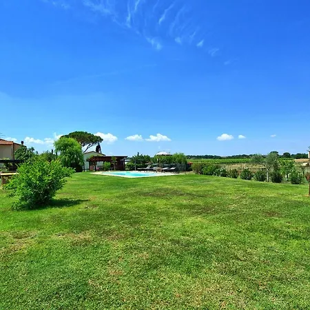 Holiday home Casa Violina By Posarellivillas *