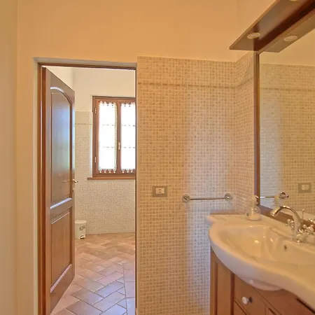 Casa Violina By Posarellivillas Pietraia