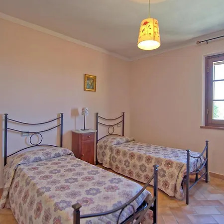 Holiday home Casa Violina By Posarellivillas