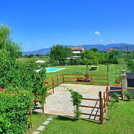 Casa Violina By Posarellivillas Holiday home Pietraia